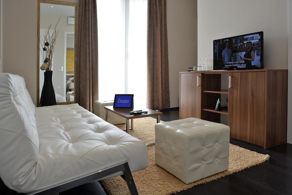 Rooms Villa Oasiss Vinkuran Pokoj fotografie